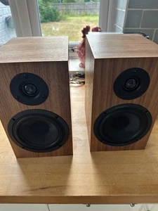 Pro-Ject Speaker Box 5 S2 Bookshelf Speakers (Pair), cosmetic marks - Picture 1 of 6