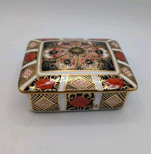 Trinket Box Royal Crown Derby Old Imari 1128 Lid Bone China Vintage 1970 England - Picture 1 of 11