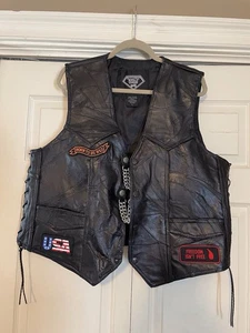 Diamond Plate Buffalo Leather Vest Mens Large Biker Motorcycle Harley Extenders - Picture 1 of 13