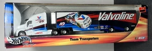 Hot Wheels Racing Team Transporters Valvoline Johnny Benson B1001 Mattel 2000 - Picture 1 of 6