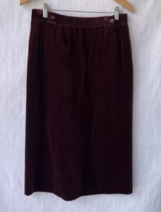 Vintage Burberrys Women’s Velour  Skirt  Size 46 Burgundy - Picture 1 of 8