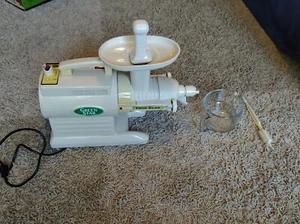 GreenStar Juice Extractor GS 2000 Twin Gear - Picture 1 of 24