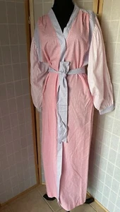 Neiman Marcus Periphery Loungewear Robe Lounging Pastel Colors Size L  Rare! - Picture 1 of 12