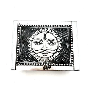 Sun God Silver Tone Ornate Metal Overlay Embossed Lidded Trinket Box 5" x 4" - Picture 1 of 12