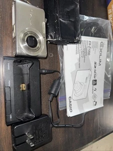 Casio EXILIM ZOOM EX-Z100 10.1MP Digital Camera - Silver - TT445 - Picture 1 of 6