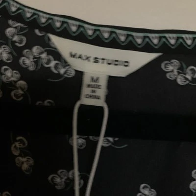 Ladies Black and White Max  studio Quarter Hem Dress -Size  M - Image 1 of 4