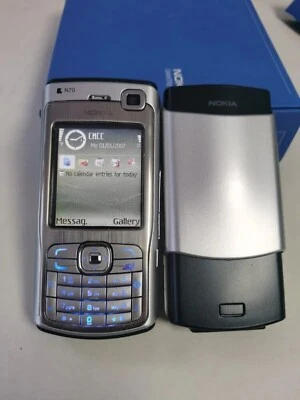 Nokia N70 Mobile Phones Original Radio with Keyboard 2MP 2.4" Inch Bluetooth FM - Immagine 1 di 4
