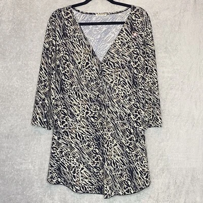 Blooming Rose XL 衬衫上衣棕色动物印花 3/4 袖 V 领弹力低高 — 第 1/4 张图片