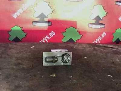 1H6941531A devio leva luci per VOLKSWAGEN GOLF III BERLINA (1H1) GT 1991 446148 Foto 1 de 3