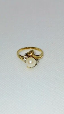 Vintage Lds. 1940s 14k Gold-Cultured Pearl Ribbon Design EXCELLENT CONDITION💎 - Image 1 of 4