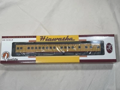 Fox Valley Hiawatha HO Milwaukee Bunk Car #4448 Yellow Grey Untouched NOS NIB - Image 1 of 4