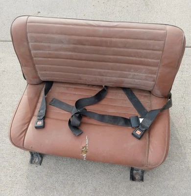 Оригинальный фиксированный кронштейн для заднего сиденья Jeep CJ CJ5 CJ7 с ремнями безопасности - Изображение 1 из 4