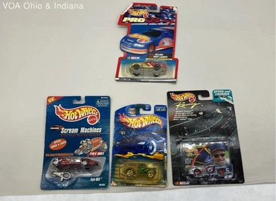 4 autos Hot Wheels nuevos en caja Morris Wagon Twin Mill Mark Martian & Terry Labonte Foto 1 de 4