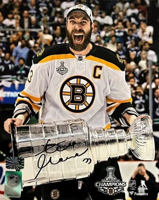 Zdeno Chara Autographed Boston Bruins Screaming Stanley Cup 8x10 Photo COA - Image 1 of 3