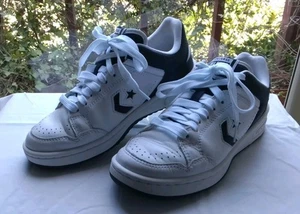 Zapatos de pelota bajos de cuero Converse Weapon blancos y azules A11961C para hombre talla 5 / para mujer talla 6,5 - Imagen 1 de 12