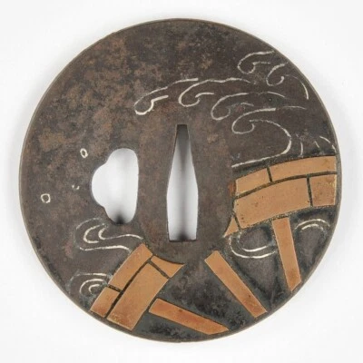 Antigua espada japonesa diseño rueda de agua Tsuba incrustación de plata hierro katana guardia Foto 1 de 4