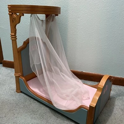 American Girl G1498 Doll Bed Cecile & Marie Grace Half Canopy 2011 Retired+Dress - Image 1 of 4