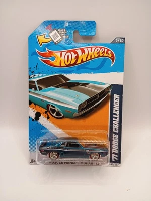 B) Dodge Challenger Muscle Mania 2012 Hot Wheels Super Treasure Hunt 71 Foto 1 de 4