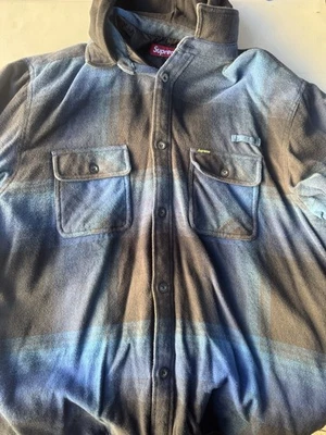 Chaqueta camisa Supreme de franela con capucha y cremallera XL FW24 Foto 1 de 4