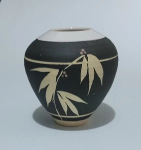 Bainbridge Island, Eumundi pottery vase/pot, signed - Bild 1 von 7