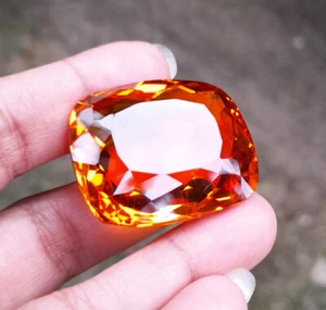 31x22mm. 82.45cts. CUSHION YELLOW GOLD SAPPHIRE EXCELLENT CUT GREAT FIRE GEMs - Picture 1 of 8