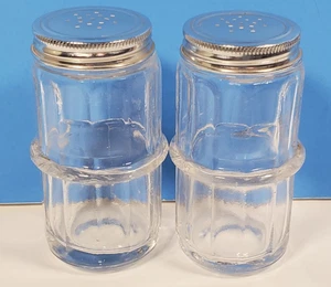2 Vintage Hoosier Cabinet Spice Jars Vintage Ribbed Glass Metal Lids - Picture 1 of 9