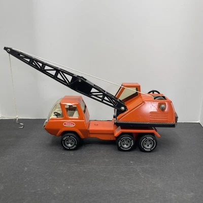 Camión de remolque Mini TONKA 12" naranja de acero prensado con cabrestante (1773) Foto 1 de 4