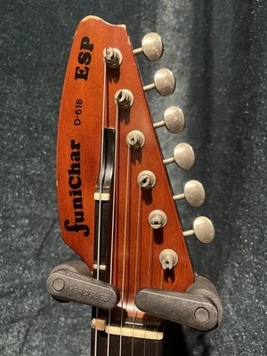 Gutiar elétrico ESP Funichar D-616 - Imagem 1 de 4