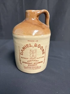 Daniel Boone Kentucky Straight Bourbon Whiskey Pioneer Jug 16.9 Fl Oz. 86 Proof - Picture 1 of 9