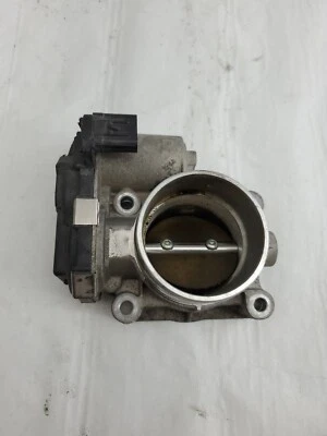 Chevrolet Malibu 2016 2,0 L carrocería del acelerador OEM 12627067DA Foto 1 de 4