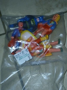 1970s DC Super heroes Figures 5 Pcs With Rare Supergirl MIP NOS. - Picture 1 of 3