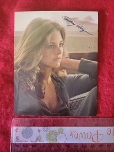 Lindsay Wagner signed Postcard Photo With Letter To Fan On Back Signed - Picture 1 of 3