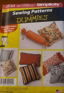 Simplicity Pattern 1044 Sewing for Dummies ~ Pillows 5 Different Pillows NIP - Picture 1 of 2