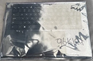 Dell Palmrest W/Keyboard USINTL, B, 9530 96KK4 - Afbeelding 1 van 1