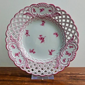 Meissen  Durchbruch Teller Streublumen Purpur Knaufzeit um 1900 2. Wahl 21 cm - Bild 1 von 13