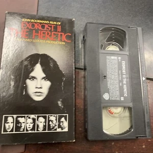 Exorcist 2: The Heretic (VHS,) Linda Blair Classic Horror Movie Tested - Picture 1 of 2