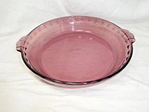 Pyrex Cranberry Deep Dish Pie Pan/Plate 10" Fluted Edges Handles #229 - Picture 1 of 4