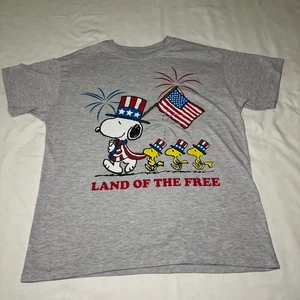 Peanuts Snoopy Marching "Land of the Free" T-Shirt Men Patriotic 4th July Size L - Picture 1 of 6