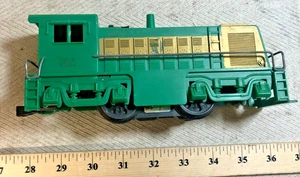 Marx Western Pacific 702 Industrial Switcher, O gauge, Green and Gold, Runs! (C) - Picture 1 of 7