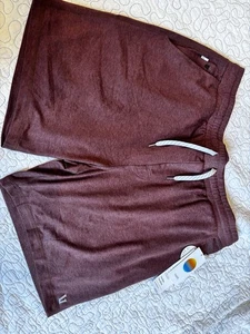 Men’s Size XXL Vuori Shorts Brown Color - Picture 1 of 6