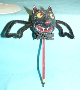 Halloween Volkskunst ~ David Bruce / Eichel Cottage ~ schwarze Vampir Fledermaus ~ Ratter Ornament - Bild 1 von 3