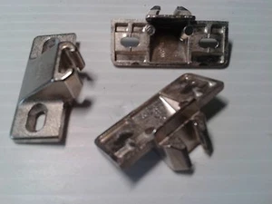 THREE (3) USED BLUM 3/4" overlay PLATES 130.1100.22, edge mount for COMPACT 33 - Picture 1 of 2