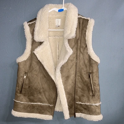 Joie Brown &Cream Shearling suede Vest Gorpcore oversized medium #737 - Image 1 of 4