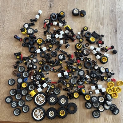 LEGO TECHNIC & System – Konvolut Räder & Reifen – ca. 1,9 Kilo 80er/90er - Bild 1 von 4