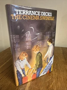 The Cinema Swindle by Terrance Dicks 1980 UK 1st/1st HB Blackie - Vintage VGC - Picture 1 of 9
