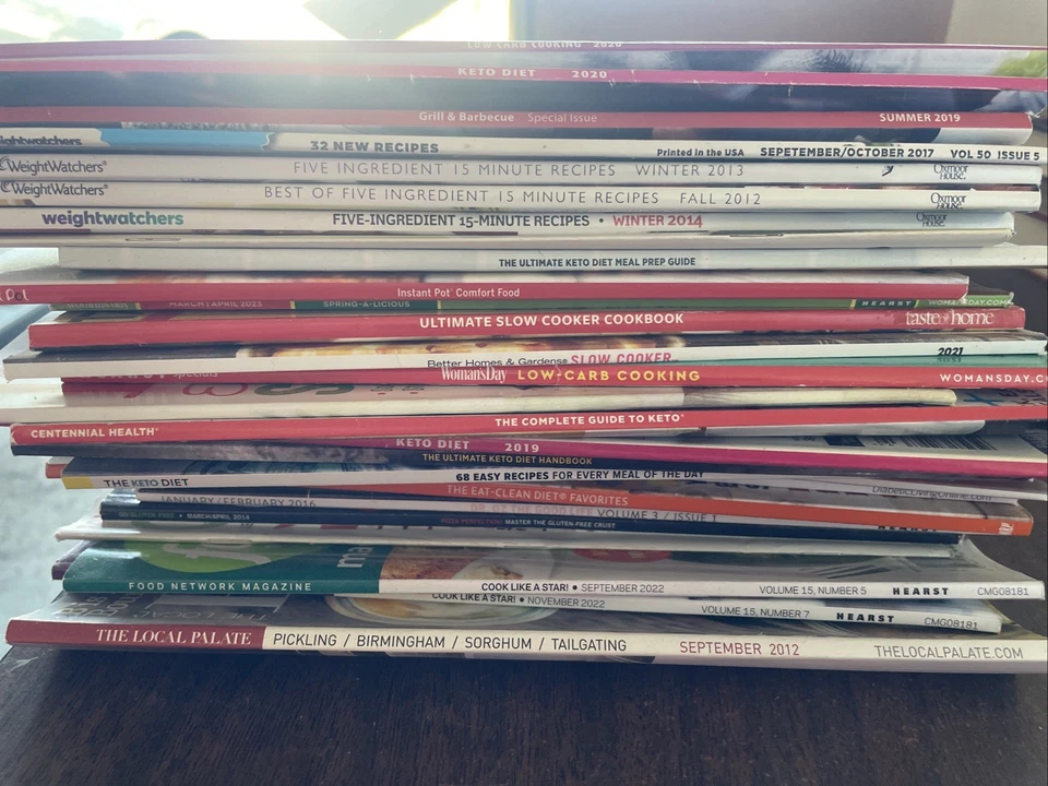 Lot of 30 Food COOKING Magazines ALL RECIPE Keto WEIGHT WATCHERS Slow Cooker Foto 1 de 4