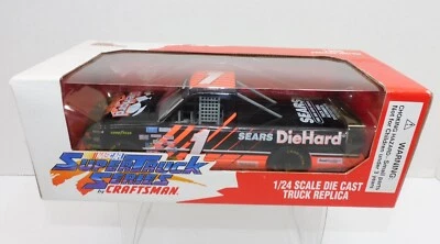NASCAR 1995 Truck Series Diehard Bank PJ Jones Die Hard Craftsman NUEVO en caja Foto 1 de 4
