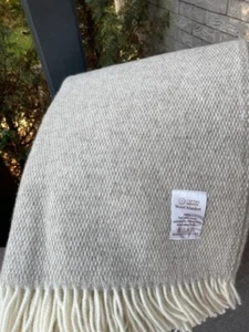 Wolldecke Plaid 130x200cm Decke (51x79 in) weiß/grau, Öko-Wolle 100% - Bild 1 von 10