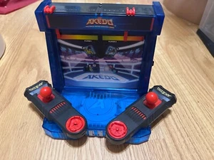 Akedo Ultimate Battle Arena Arcade Warriors Playset Base Sound funktioniert - Bild 1 von 8