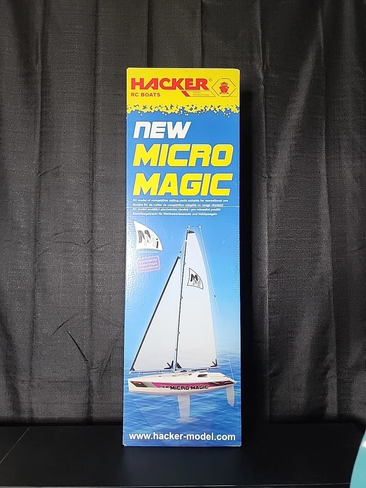 Hacker Models 21" nMM Micro Magic Sailboat Race Yacht "ARTR" (None assemblied) - Image 1 of 4